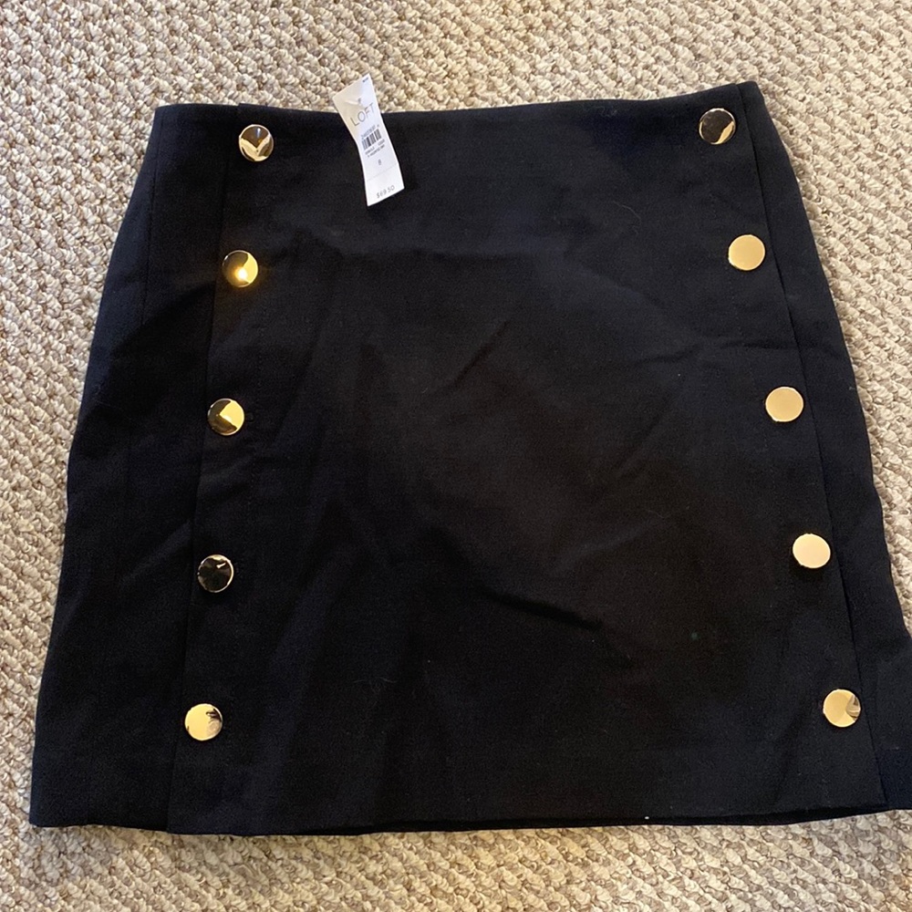 New loft skirt with gold button detail
